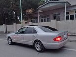 Mercedes E 230-2
