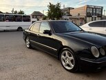 Mercedes E 220-4