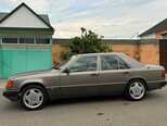 Mercedes 230 E-2