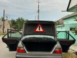 Mercedes 230 E-6