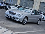 Mercedes E 220-4