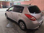 Nissan Tiida-5