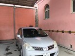 Nissan Tiida-1