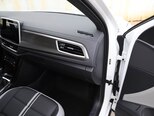 Volkswagen T-Roc-26