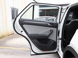 Volkswagen T-Roc-15