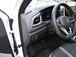 Volkswagen T-Roc-21