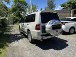 Mitsubishi Pajero-5