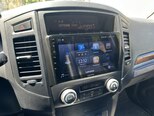 Mitsubishi Pajero-11