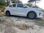 Kia Rio-7