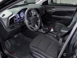 Hyundai Elantra-6
