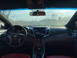 Hyundai Elantra-3