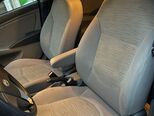 Hyundai Accent-9