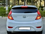 Hyundai Accent-14