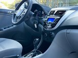 Hyundai Accent-16