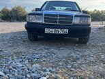 Mercedes 190-1