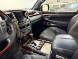 Lexus LX 570-24