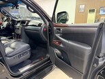 Lexus LX 570-32