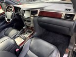 Lexus LX 570-38