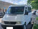 Mercedes Sprinter 208-1