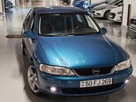 Opel Vectra-3