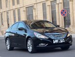 Hyundai Sonata-5