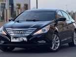 Hyundai Sonata-11