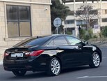 Hyundai Sonata-6