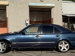 Mercedes E 240-15
