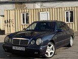 Mercedes E 240-16