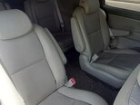 Kia Carnival-8