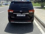 Kia Carnival-9