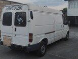 Ford Transit-9
