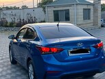 Hyundai Accent-20
