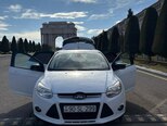 Ford Focus-8