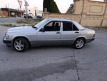Mercedes 190-2