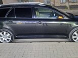 Toyota Avensis-8