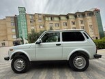 LADA (VAZ) Niva-9
