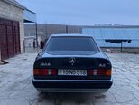 Mercedes 190-4
