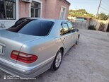 Mercedes E 240-6