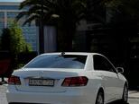 Mercedes E 220-4