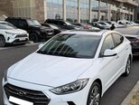 Hyundai Elantra-4