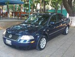 Volkswagen Passat-11