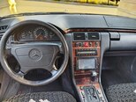 Mercedes E 240-3