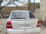 Opel Astra-2