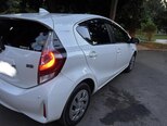 Toyota Aqua-10