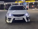 Kia Cerato Koup-1
