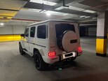 Mercedes G 400-2