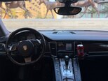 Porsche Panamera-19