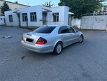 Mercedes E 270-3