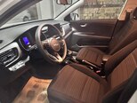 Kia Stonic-8